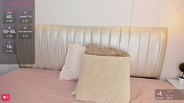 Snapshot of Zuzu_sweet chatting on March 15, 2025, 10:11 pm Zuzu sweet online show from March 15, 2025, 10:11 pm