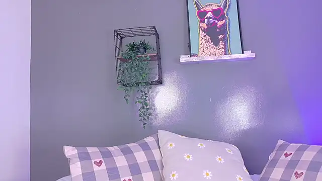 Snapshot of AmyPalmmer chatting on November 27, 2025, 11:54 am AmyPalmmer online show from November 27, 2025, 11:54 am