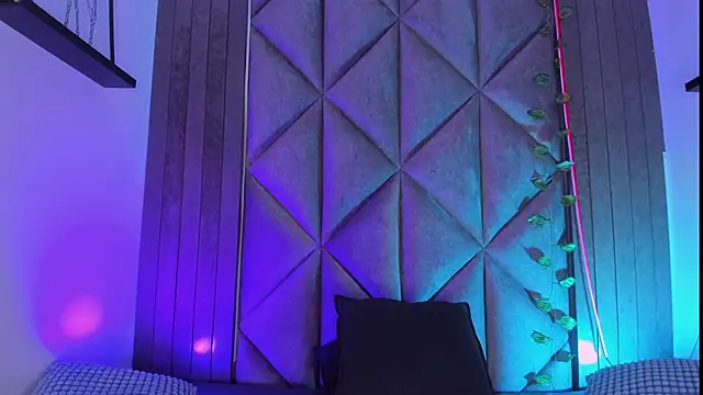 Snapshot of AmyPalmmer chatting on November 3, 2025, 11:47 am AmyPalmmer online show from November 3, 2025, 11:47 am