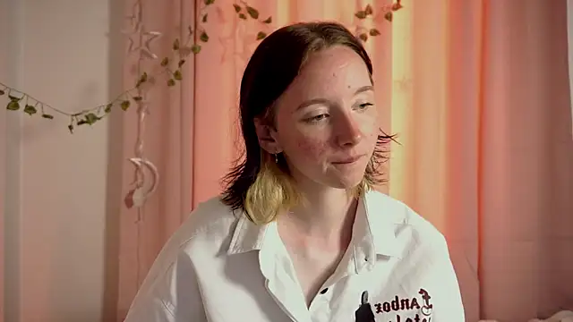 LimaLexxx online show from September 27, 2025, 2:39 am