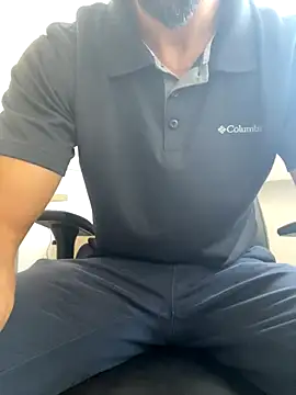 hotisraeli online show from September 28, 2025, 1:07 pm