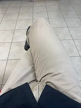 hotisraeli online show from March 9, 2025, 11:03 am