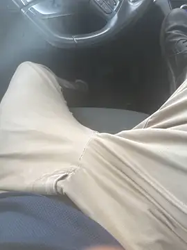 hotisraeli online show from September 26, 2025, 8:21 am