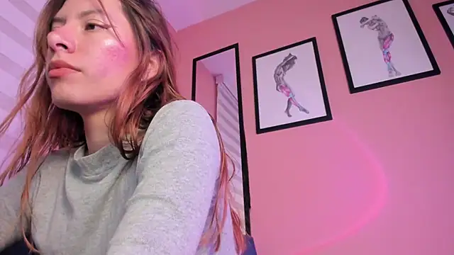 Snapshot of SensualJane2 chatting on February 27, 2026, 12:44 am SensualJane2 online show from February 27, 2026, 12:44 am