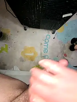 Snapshot of Dickfun2024 chatting on March 6, 2025, 11:53 pm Dickfun2024 online show from March 6, 2025, 11:53 pm