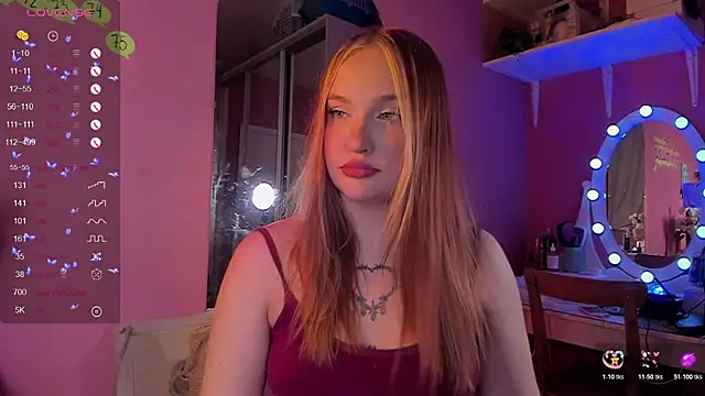 CarolineLovers online show from October 23, 2025, 8:51 pm