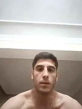 Snapshot of arenn1997 chatting on October 24, 2025, 10:09 pm arenn1997 online show from October 24, 2025, 10:09 pm