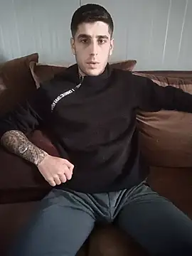 arenn1997 online show from February 25, 2026, 12:05 pm