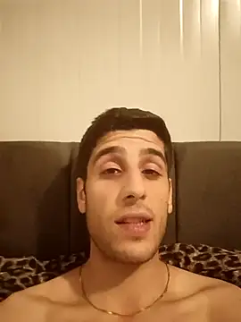 arenn1997 online show from March 12, 2026, 10:03 pm