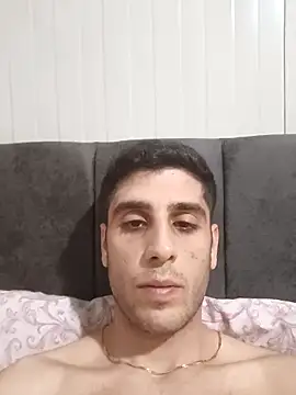 arenn1997 online show from March 29, 2026, 12:23 am