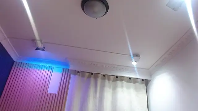 Snapshot of Cataleyalove_ADY chatting on February 27, 2025, 3:40 am Cataleyalove ADY online show from February 27, 2025, 3:40 am