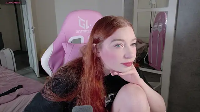 cinnabon girls online show from February 11, 2026, 11:54 am