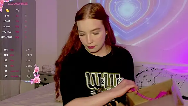 cinnabon girls online show from March 15, 2025, 9:38 pm