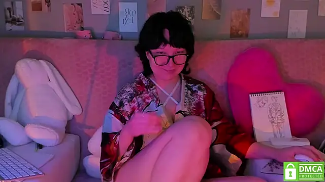 dreamgirllovee online show from March 15, 2025, 3:29 am