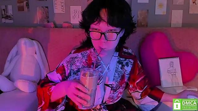 dreamgirllovee online show from March 4, 2025, 11:54 pm