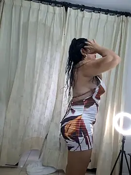 viollett 28 online show from October 10, 2025, 9:59 pm