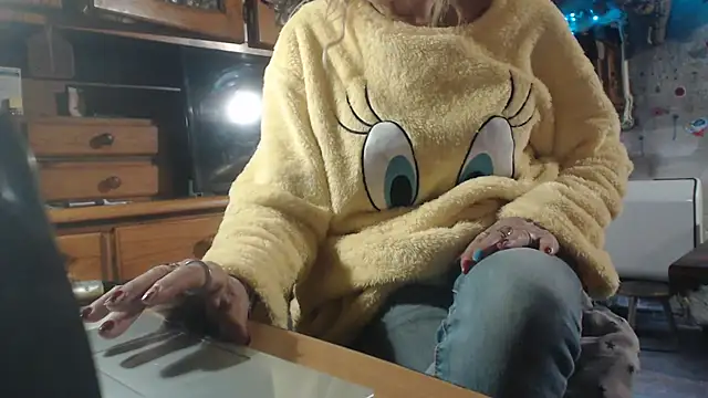 Snapshot of eva2023sexy chatting on February 17, 2026, 12:02 pm eva2023sexy online show from February 17, 2026, 12:02 pm