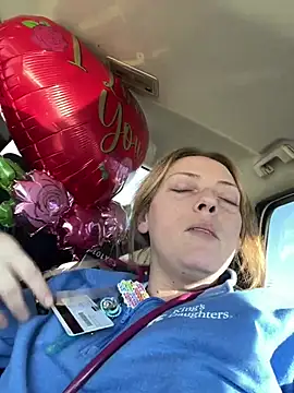 lezbean24 online show from February 7, 2026, 6:49 pm