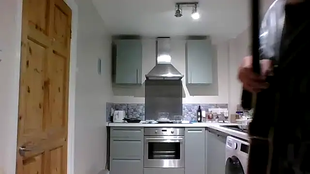 jimmybenido online show from January 12, 2026, 5:42 pm