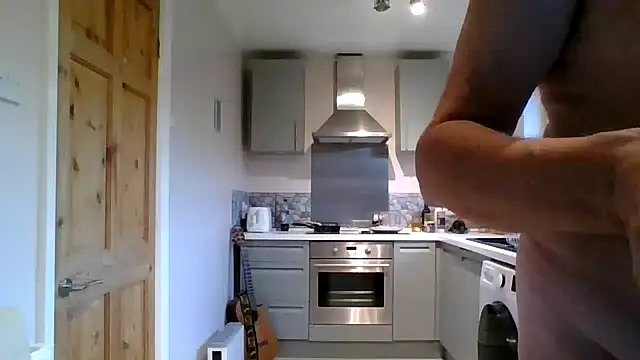 Snapshot of jimmybenido chatting on September 14, 2025, 4:18 pm jimmybenido online show from September 14, 2025, 4:18 pm