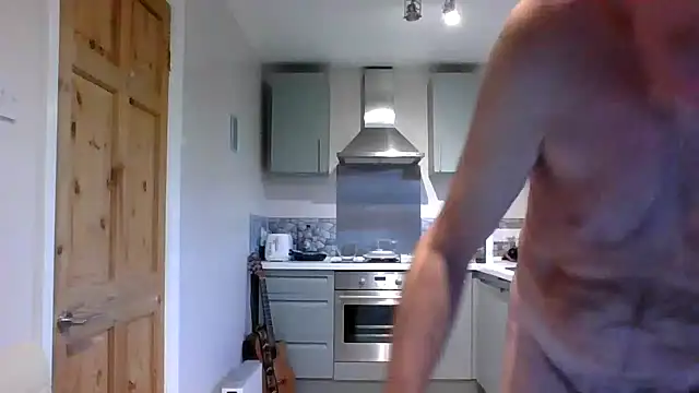 Snapshot of jimmybenido chatting on October 24, 2025, 4:39 pm jimmybenido online show from October 24, 2025, 4:39 pm