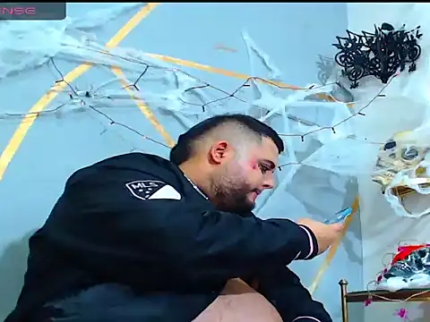 damian chubby online show from November 1, 2025, 3:57 am