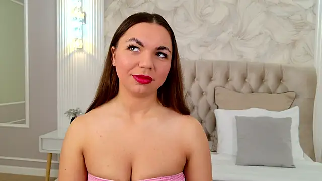 Snapshot of CamillaLarson chatting on April 29, 2026, 3:11 am CamillaLarson online show from April 29, 2026, 3:11 am
