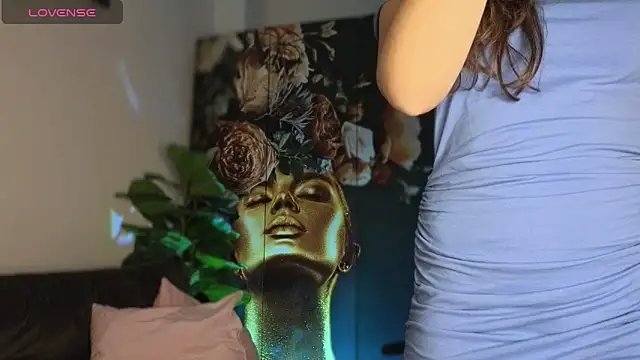 ReyaSophia online show from February 24, 2026, 9:48 pm