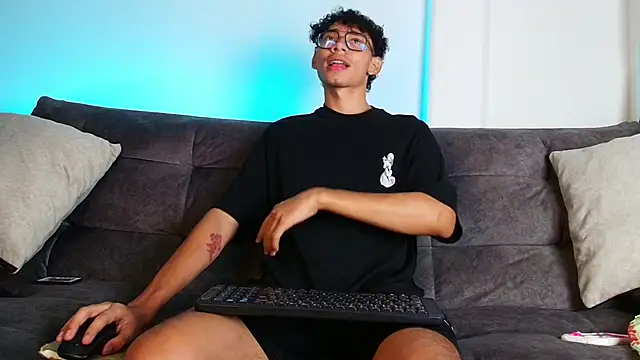 Daviid laidd online show from March 17, 2025, 1:57 am