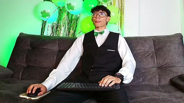 Daviid laidd online show from March 17, 2025, 8:40 pm