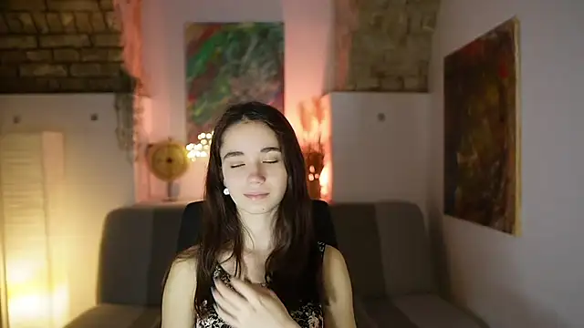 Gia Paige18 online show from March 21, 2025, 3:46 pm