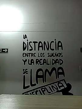 ELLA KELLY online show from April 18, 2026, 12:07 pm