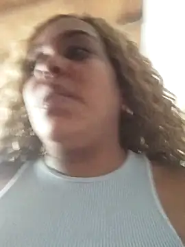 ELLA KELLY online show from January 16, 2026, 11:47 am