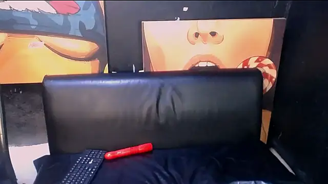 Snapshot of Ebonycutiex chatting on November 4, 2025, 8:40 am Ebonycutiex online show from November 4, 2025, 8:40 am