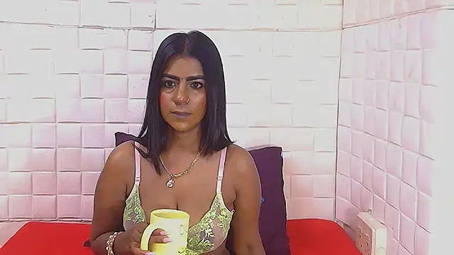 Snapshot of EroticSexyStripper chatting on May 25, 2026, 5:11 pm EroticSexyStripper online show from May 25, 2026, 5:11 pm