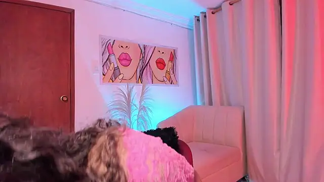 Snapshot of StarMilf chatting on November 28, 2025, 12:27 pm StarMilf online show from November 28, 2025, 12:27 pm