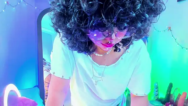 kuromi69 online show from January 7, 2026, 8:30 am