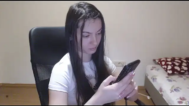 CuteJollie4U online show from January 13, 2025, 8:26 pm