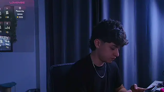 Ares Dickson online show from October 30, 2025, 1:04 am