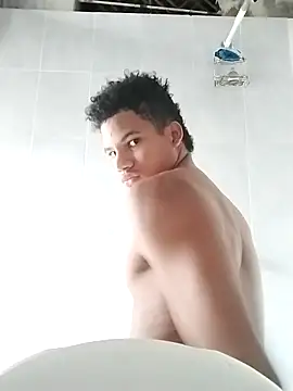 Gutierrez6383 online show from March 6, 2025, 1:14 pm