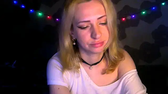 Queen Daenerys online show from May 20, 2026, 12:57 pm