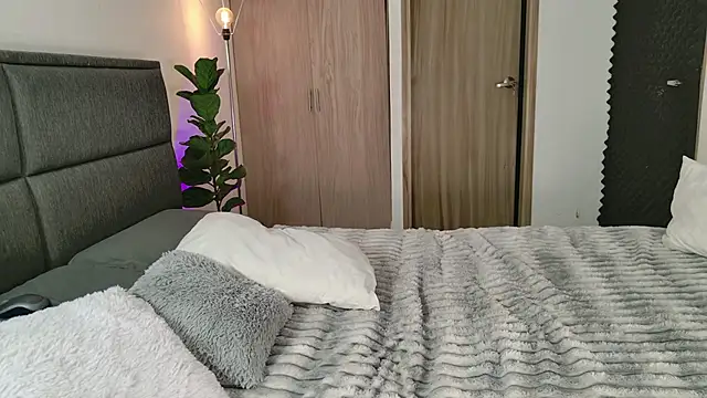 Snapshot of lady_ni_ chatting on September 24, 2025, 12:55 pm lady ni online show from September 24, 2025, 12:55 pm