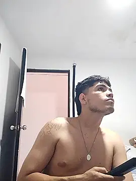 zCedri5CampE online show from April 20, 2026, 5:47 pm