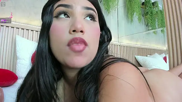 Lana Lann online show from February 23, 2025, 2:57 pm