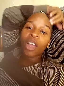 Nomawethu2002 online show from November 12, 2025, 5:55 am