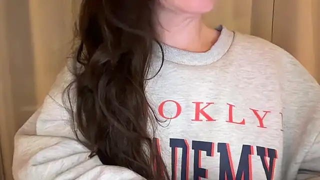 Sandysecret online show from March 25, 2026, 8:52 pm