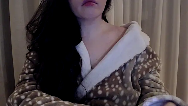 Snapshot of Sandysecret chatting on January 15, 2025, 8:16 pm Sandysecret online show from January 15, 2025, 8:16 pm