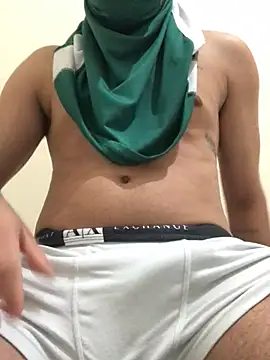 Shoows19 online show from April 22, 2026, 7:31 pm