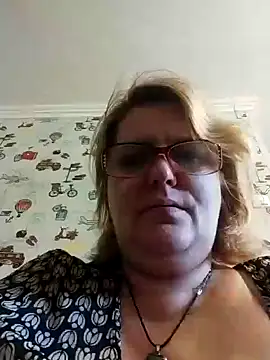 Forest-Lady online show from March 16, 2025, 1:06 pm