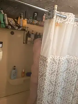 Snapshot of ditchwater chatting on November 17, 2025, 6:12 pm ditchwater online show from November 17, 2025, 6:12 pm